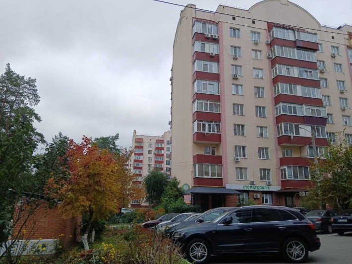 Продам 1-кімнатну квартиру на мк-ні "Сосновий", м. Обухів! - фото 1