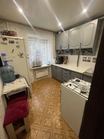 Продам двокімнатну квартиру в центрі міста - фото 1