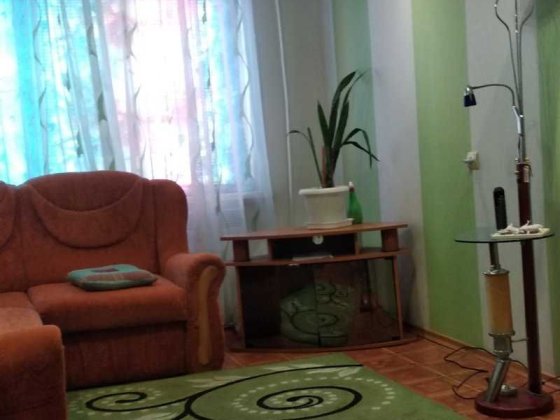 Продам квартиру 2 кімн, 2 пов, 40 років жовтня Власник Павлоград