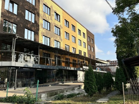 Квартира в новобудові в центрі 100кв м Славута