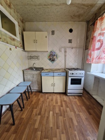 Продаётся 2к квартира в центре. - фото 1