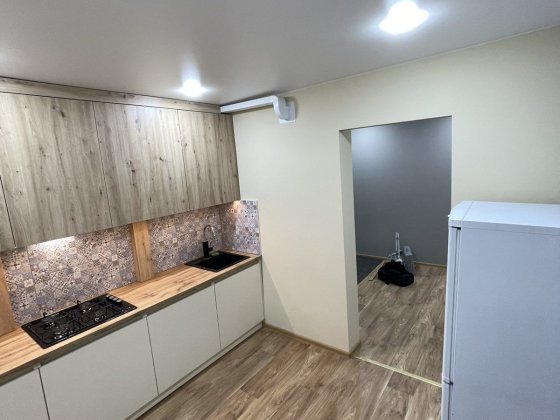 Продаётся 2ком квартира Павлоград