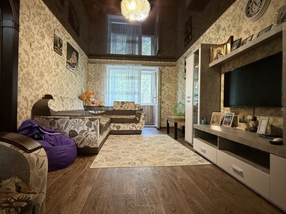 Продается 2 комнатная. Кирпичный дом. Славянск. Славянск