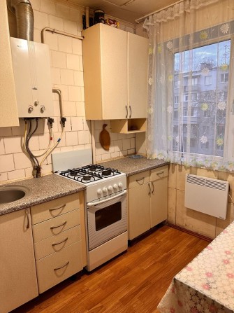 Продам 2х кімнатну квартиру, район 40років - фото 1