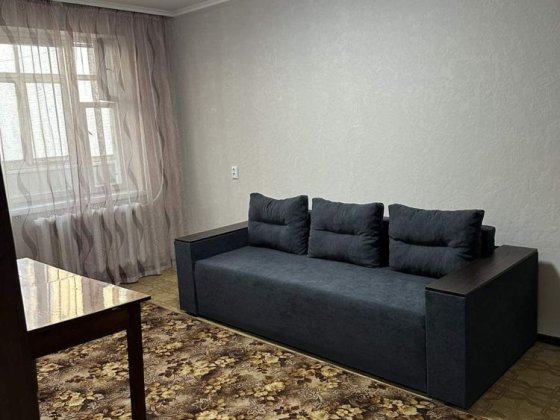 АН Продам 1 комнатную квартиру в центре Павлограда Павлоград