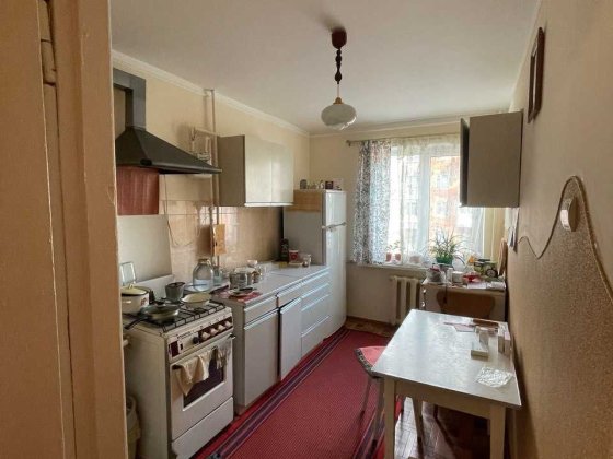 Не стандартна 3-кімнатна квартира, м Стрий, вул. Грабовецька Стрый