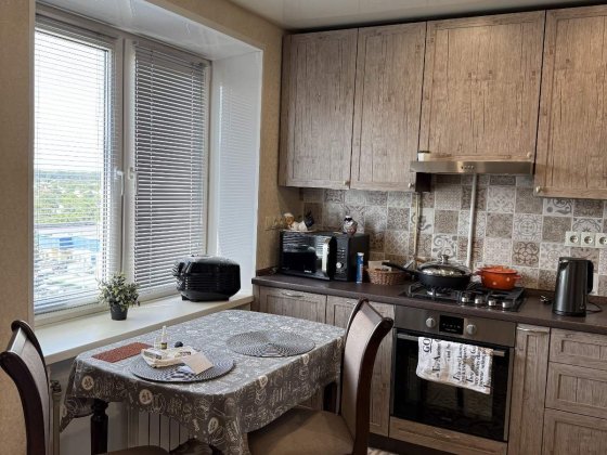 Продам по Сертификату в Центре 2 х комнатную квартиру Павлоград