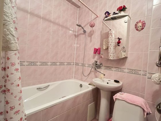 Продаж 1 кімнатноі Украінка ( Киівська обл) Новая Украинка