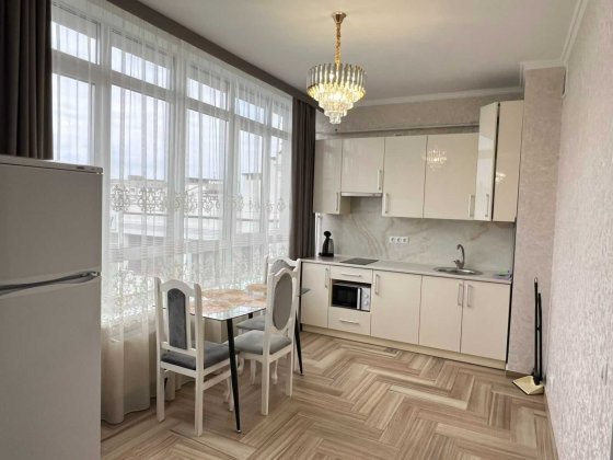 Видова 2-кімнатна квартира з ремонтом у ЖК «Гарант Сіті» Трускавець