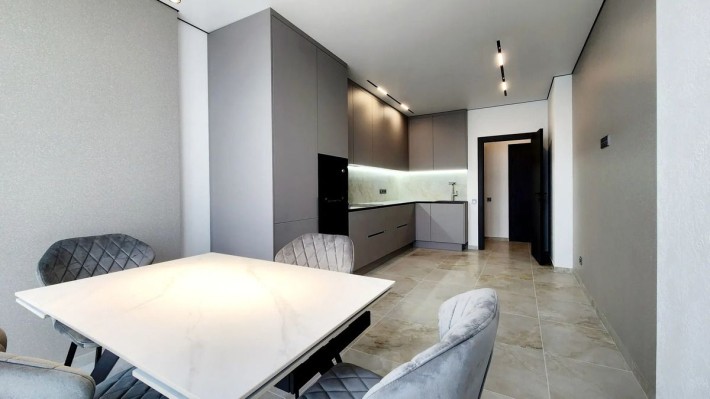 Продам 2х.квартиру м.Українка ЖК Aquamarine, берег Дніпра - фото 1