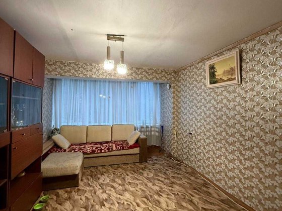 Продам 2-кімнатну квартиру, 50 м² — 3 поверх Умань