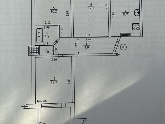 Продається трьох кімнатна квартира в центрі міста Фастов
