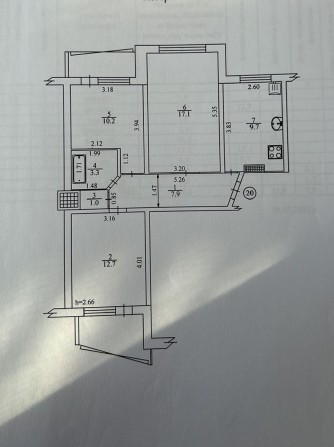 Продається трьох кімнатна квартира в центрі міста - фото 1
