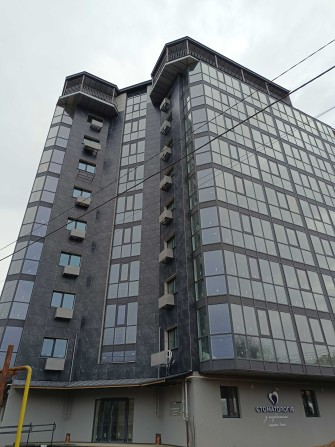 Новобудова 93кв.м центр міста 3-й поверх можливо під державну програму - фото 1