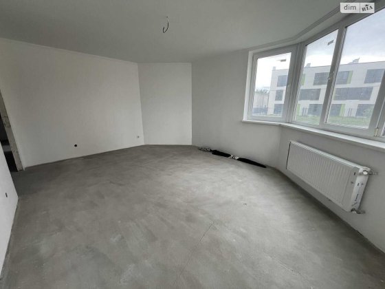 Продається простора 2-кімнатна.Виставка Хмельницький