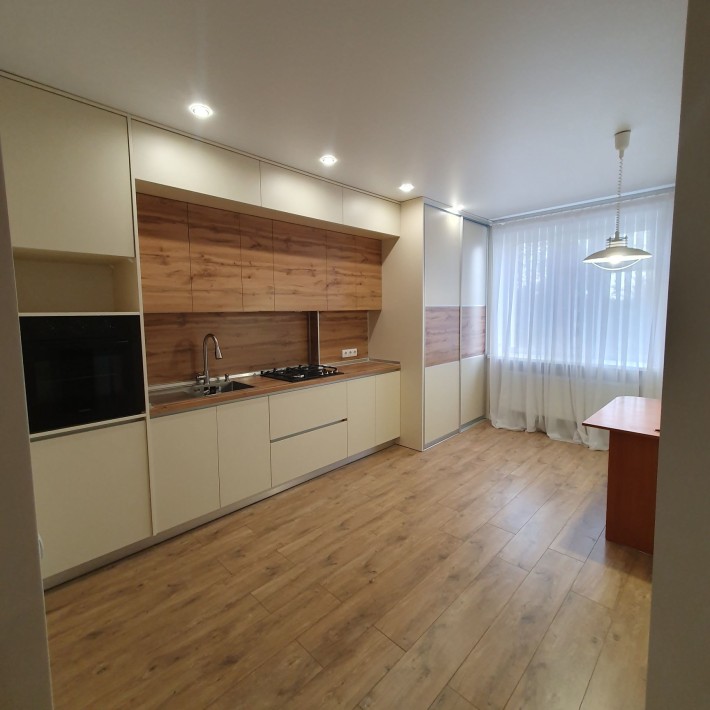 Прекрасна квартира 1.5 кімнат сучасний ремонт - фото 1