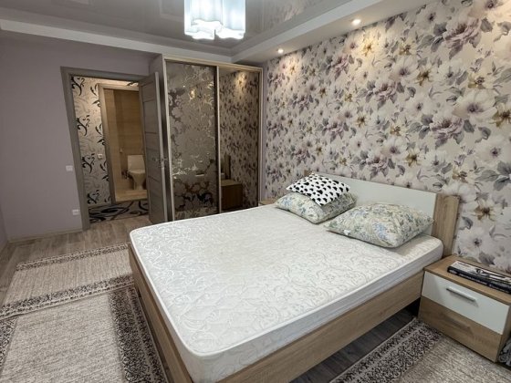 Продается 3 комнатная квартира. Отличное состояние. Славянск. 