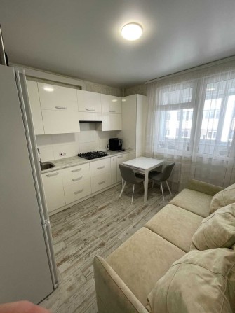 Терміновий продаж. БЕЗ КОМІСІЙ, з меблями та технікою Озерна. - фото 1