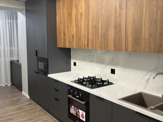 Двокімнатна квартира на Озерній, велика площа 80м.кв. Хмельницький