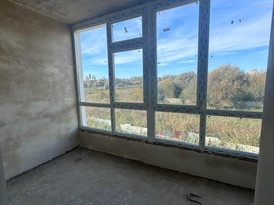 1к з можливість перепланування в 2к, середній поверх, центр близько Хмельницкий