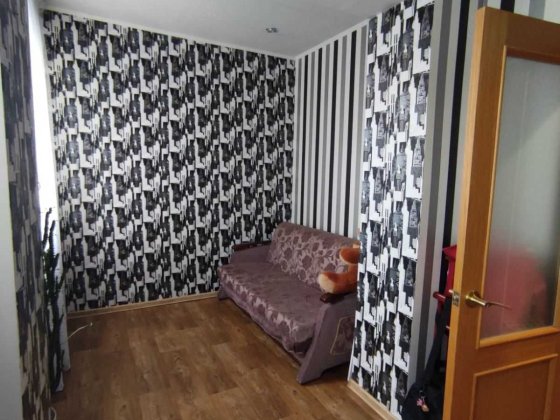 Продам 2 комнатную квартиру  Чугуев с автономным отоплением Чугуїв