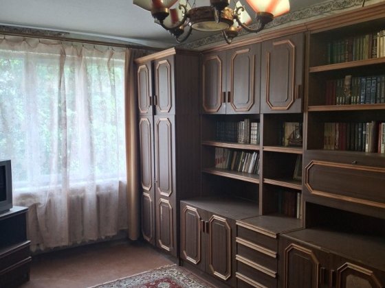 Продаётся 2-х комнатная квартира в Чугуеве м-н Авиатор Чугуев