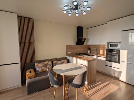 Стильна 2к квартира з дизайнерським ремонтом Озерна 
ID: 40579 Хмельницький