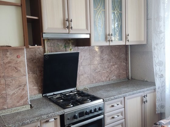 Продам затишну 1 кімнатну квартиру Чугуев