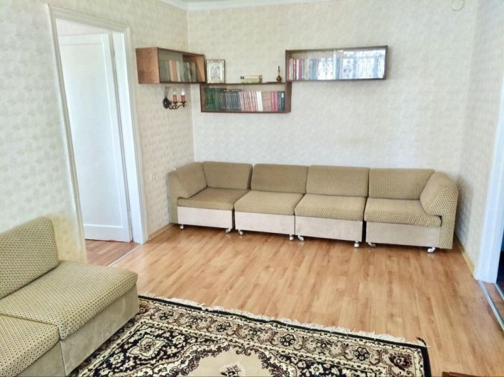 Продаж 2 кімн. квартири біля продуктового ринку - фото 1