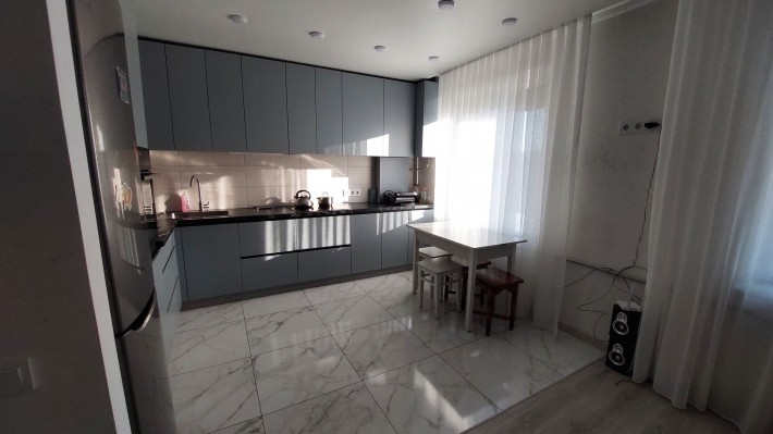 Квартира 3х комнатная после капитального ремонта - фото 1