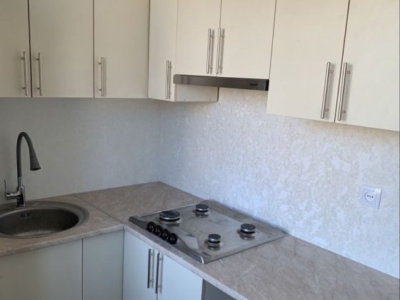 Продам 2 ккв в Центре Чугуева Чугуев