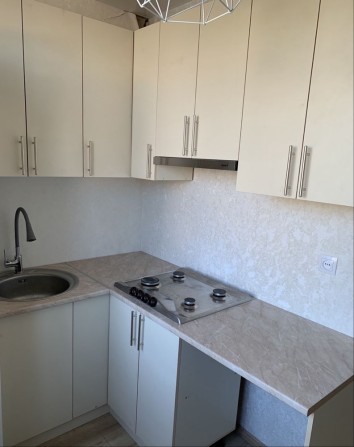 Продам 2 ккв в Центре Чугуева - фото 1