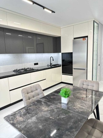 Продам 2к квартиру . Виставка . Сучаасний ремонт . Ніхто не проживав - фото 1