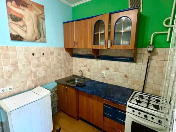 Простора 1 кім квартира на Виставця Хмельницький