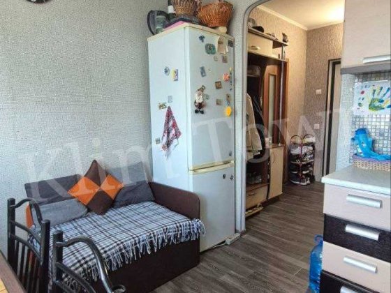 Продаж 1 кімнатної квартири в р-ні ПТУ Переяслав-Хмельницький