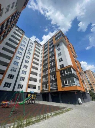 Простора 1-кімнатна квартира в ЖК 'Олімпійський 2', Виставка! - фото 1