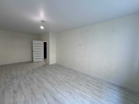 Продаж 1 к квартири в зданій новобудові з якісним ремонтом Озерна Рауш Хмельницький