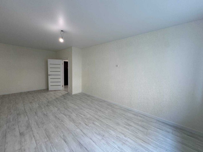 Продаж 1 к квартири в зданій новобудові з якісним ремонтом Озерна Рауш - фото 1