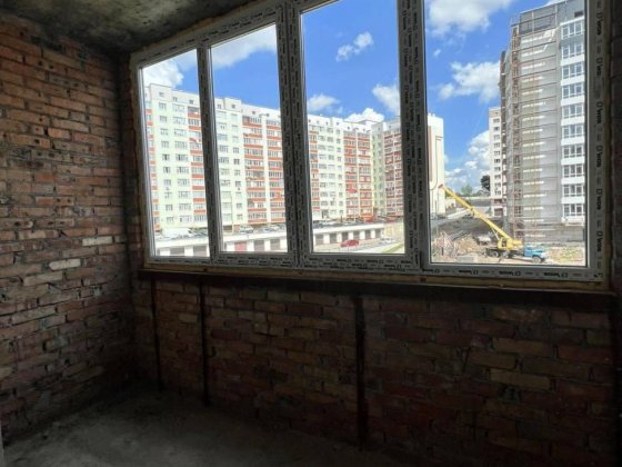 Однокімнатна новобудова, Кармелюка Хмельницкий