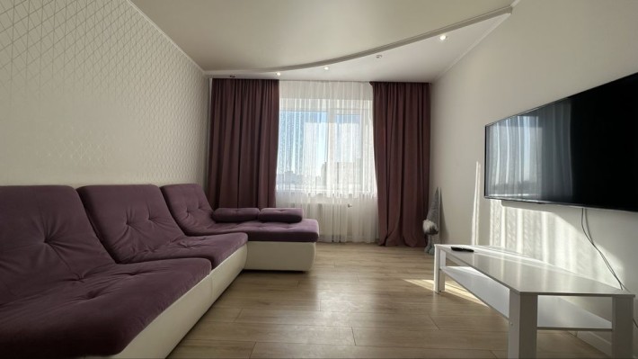 Продаж 2к новобудови з сучасним ремонтом - фото 1