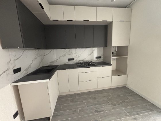 Квартира з сучасним ремонтом Стрижавка