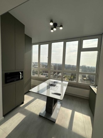 ЕКСКЛЮЗИВНА 1-кімнатна квартира в ЖК "Щасливий" – Готова до життя! - фото 1