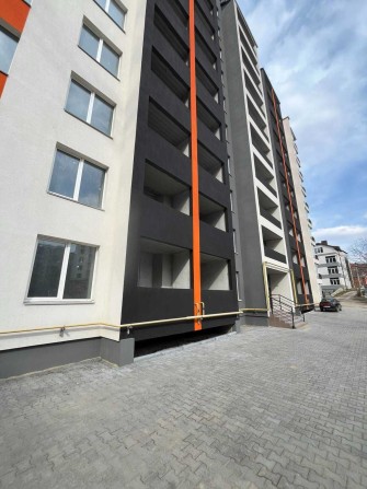 Простора 1 к квартира ЖК Студентський ЗДАНА секція переуступка - фото 1