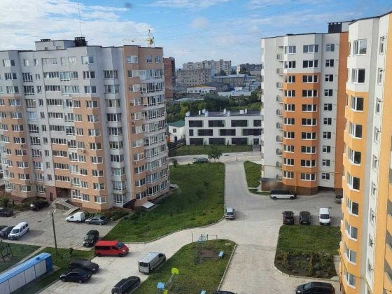 Продаж 1к квартира 61 м.кв. Будівельників  RUBI 40656 Хмельницький