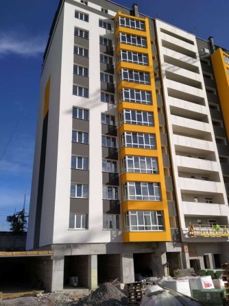 Продаж Терміново! Рауш Виставка 51 м2 за 33000$ супер ціна! - фото 1