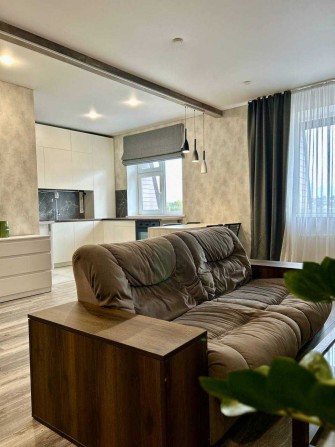 Продам 2к квартиру .Виставка. Новобудова . Без комісії для покупця - фото 1