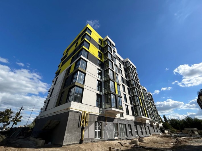 Продаж однокімнатної квартири у зданому будинку - фото 1