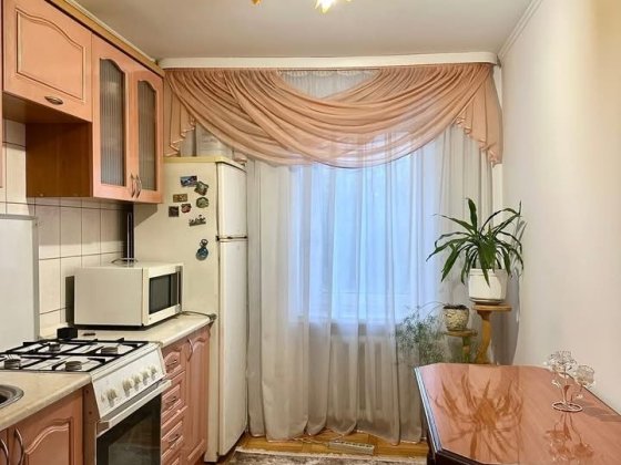 Квартира трикімнатна в Луцьку Рованцы
