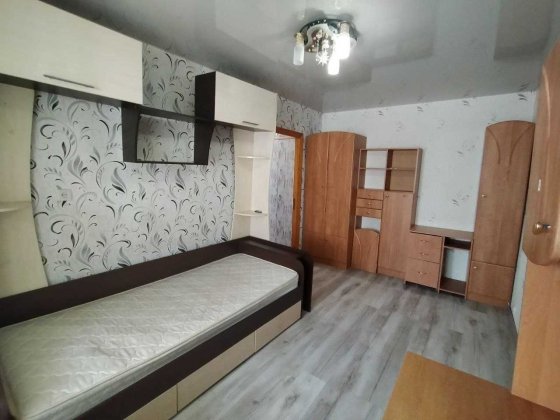 Продам 2 к квартиру пр. Мира - левый берег Слобожанское