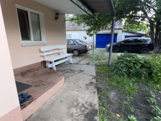 Продам 3 комнатную квартиру на земле в Подгородном Підгородне